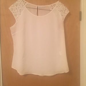New York and Co White Cap Sleeve Blouse